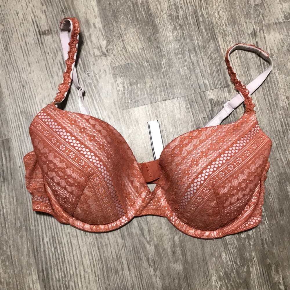 Victoria’s Secret bra